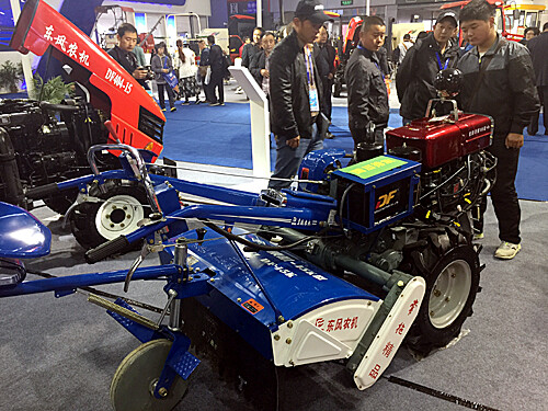 拖拉机市场33.jpg