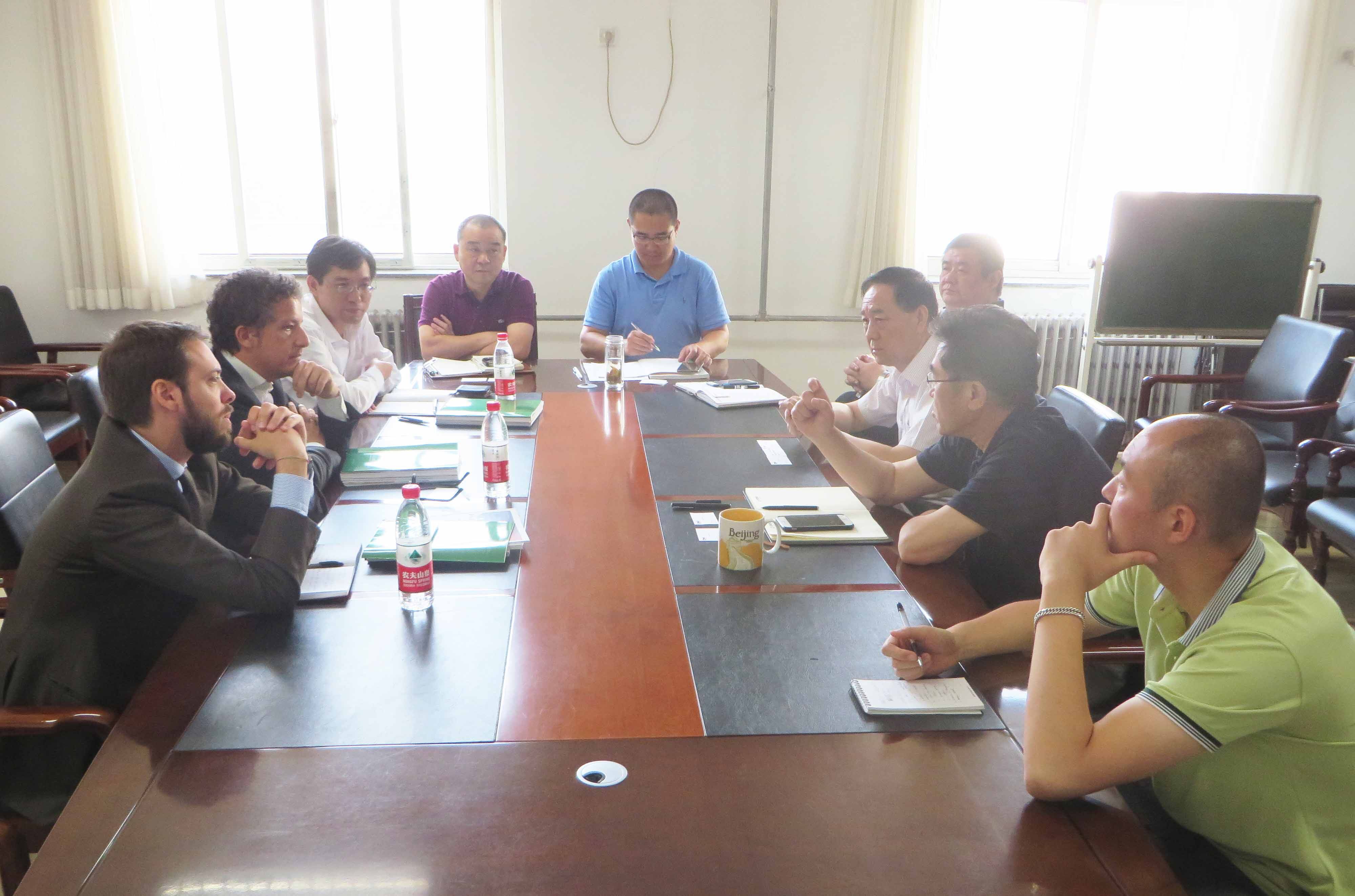凯斯纽荷兰到访中国农机流通协会