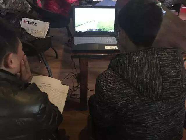 0.jpg