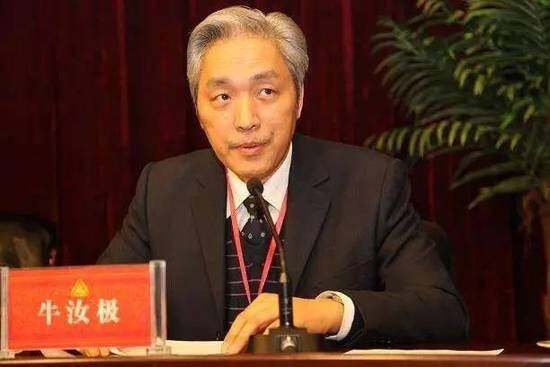 全国人大代表王金富：打造农机化升级版 助推农业供给侧结构改革.jpg