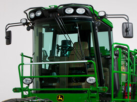 ch330_cab_exterior.jpg
