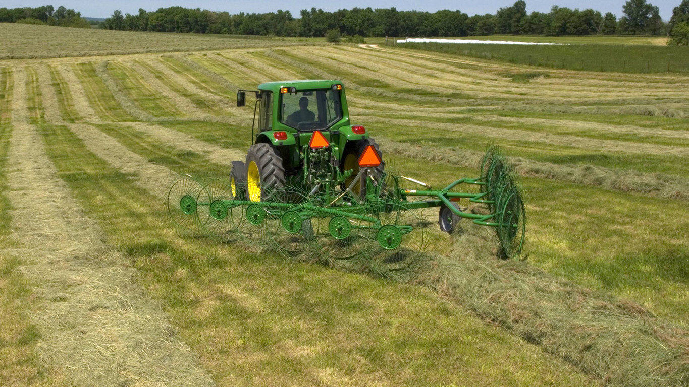 wr10_series_frontier_wheelrakes_field_426915_large_9c3266b80b1be5240bb5eae6b7def31c6f2feb3c.jpg