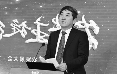 农民日报社副总编辑詹新华.jpg