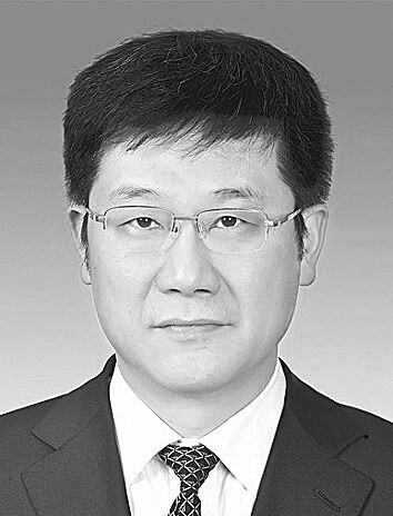 张雨东.jpg