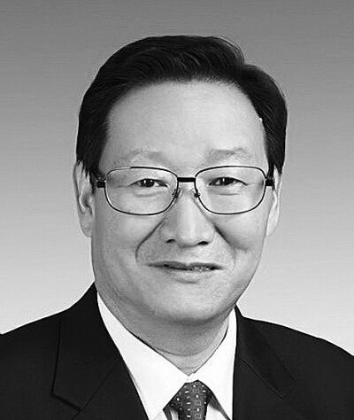 江泽林.jpg