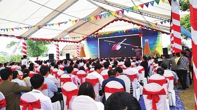 天鹰兄弟植保无人机“飞入”越南.jpg