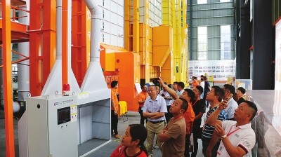 辰宇：“五代”服务河南站告捷.jpg