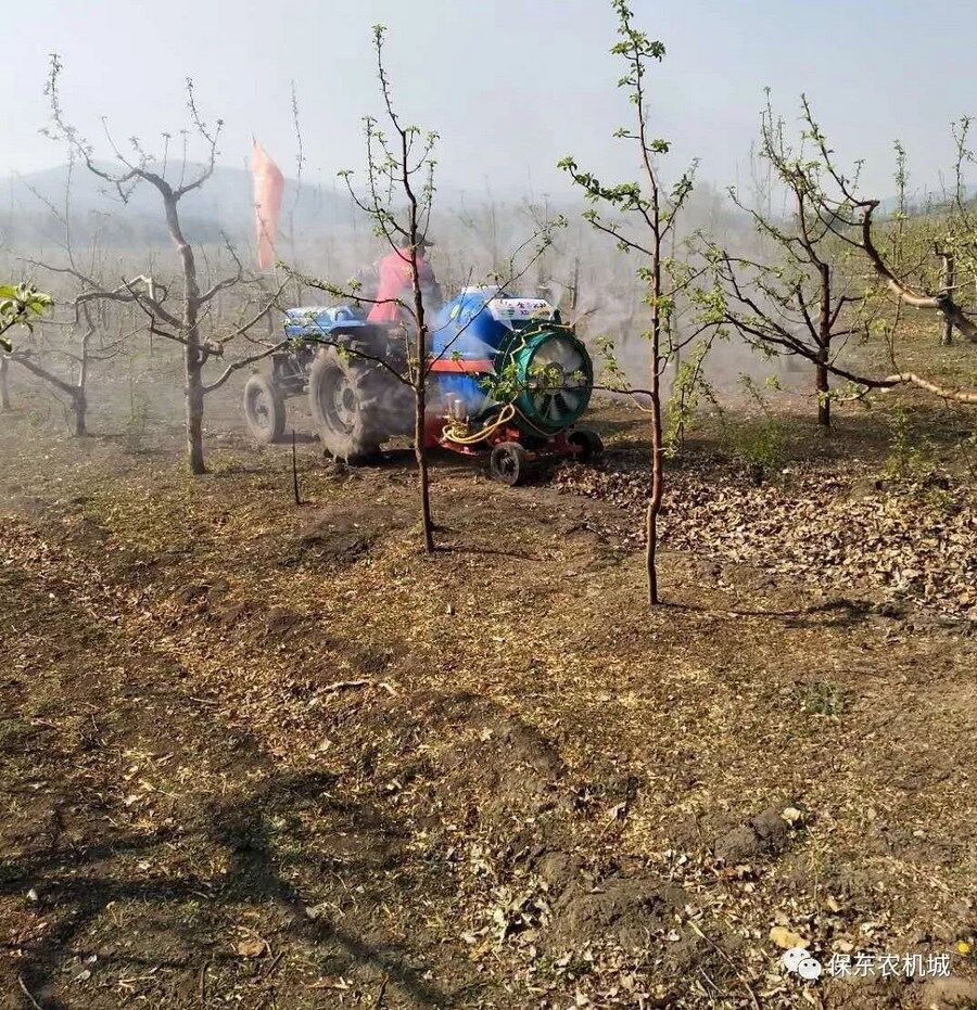 河北保东背负式500L风送弥雾打药机——看了又看，比了又比，他们都说：好！ 