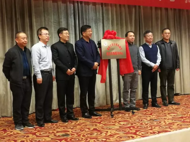 三个榜样告诉你，农机合作社如何转型升级！