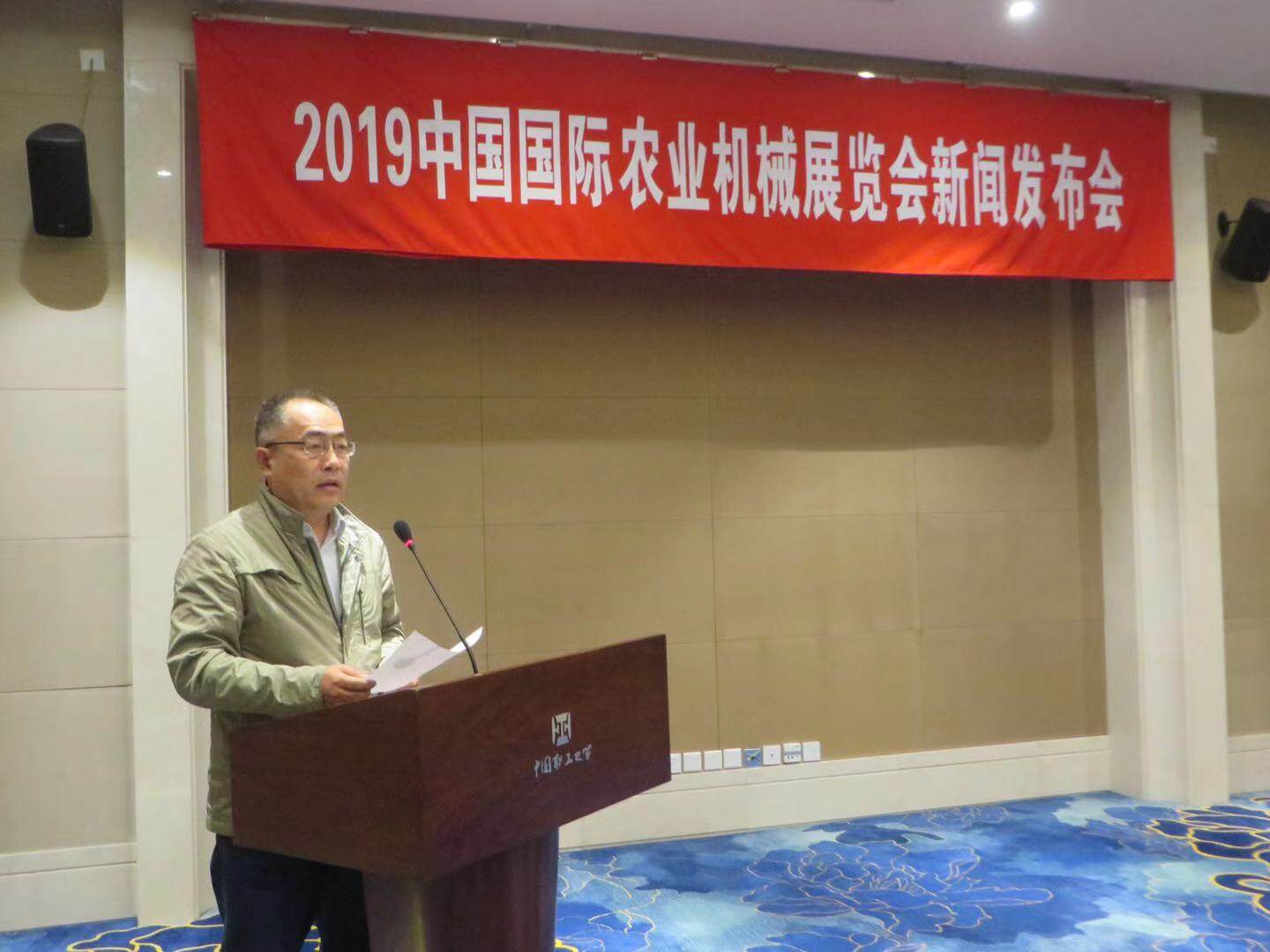 赵令江.jpg
