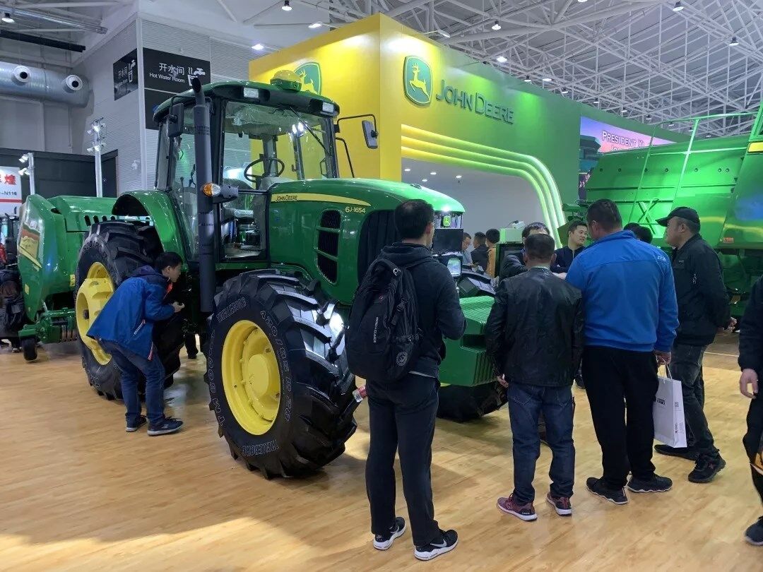 约翰迪尔打造2019全国农机展亮丽风景线