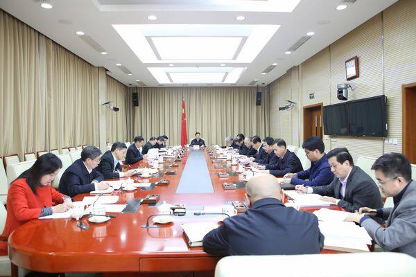 农业农村部召开常务会议 部署推进农村人居环境整治等工作