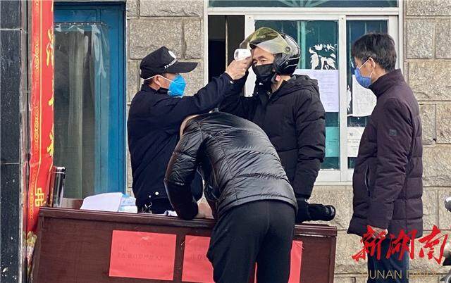 龙舟农机：先捐款100万，又忙复工生产助春耕