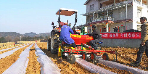 四川：全省各地农机部门战疫情保春耕出“三力”忧“两慢两缺”