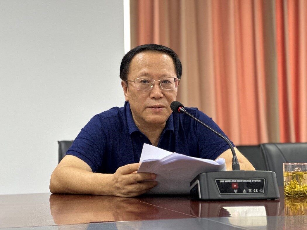中国农机流通协会党支部书记范建华讲授党纪学习教育专题党课