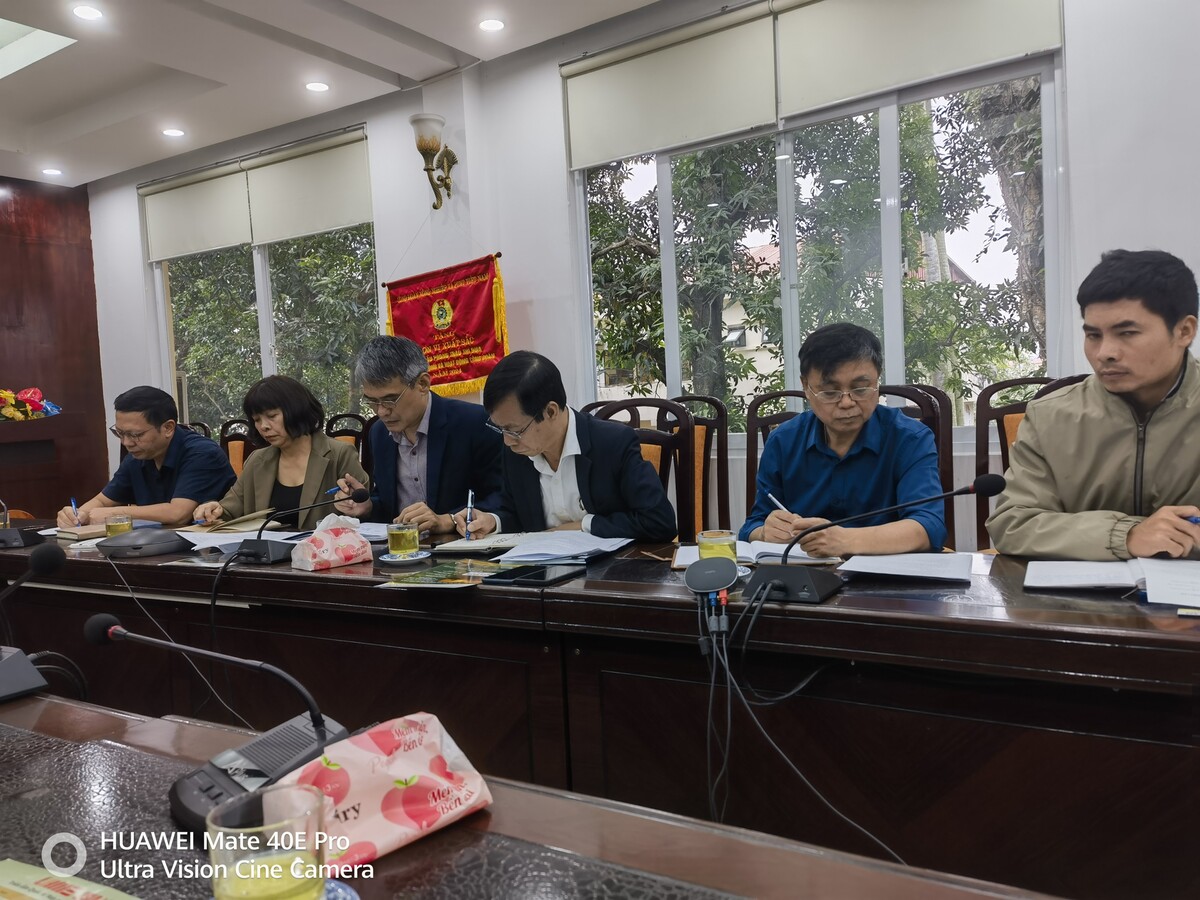 694b4a90e4f6985a43f1c5af8002609.jpg 694b4a90e4f6985a43f1c5af8002609.jpg